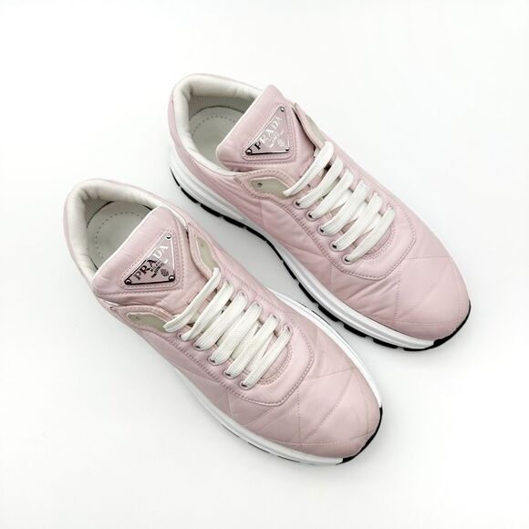 PRADA Pink Piuma Runner Quilted Triangle Logo Sneakers Size 40 Lace Up Low Top - Picture 2 of 11